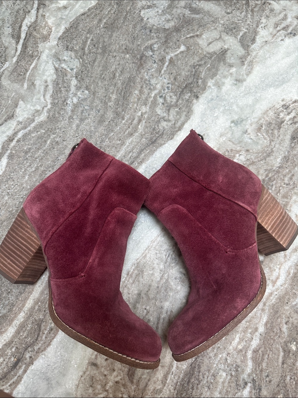 Splendid Lakota Burgundy Wine Ankle Suede Booties Chunky Block Heel Sz 8.5